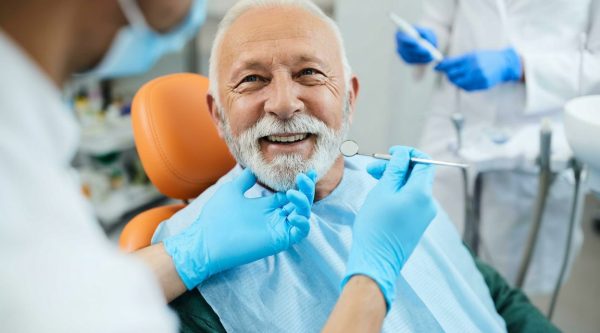 Prótesis dentales en Ugena y El Señorío de Illescas. prostodoncia en Ugena y El Señorío, prótesis dentales removibles, prótesis dentosoportadas, prótesis implantosoportadas, prótesis sobre implantes.